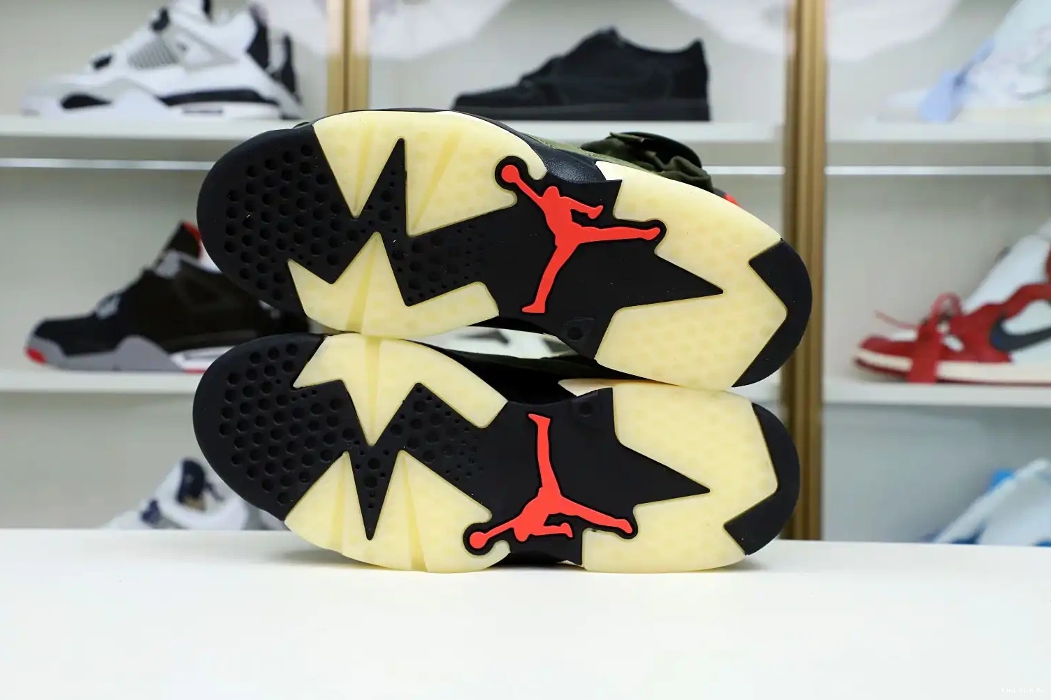 X RETRO JORDAN 6 Kimikick 'OLIVE' SCOTT TRAVIS AIR 0814
